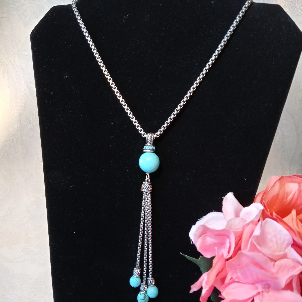 Turquoise  Silver Tone Necklace  Earring Set